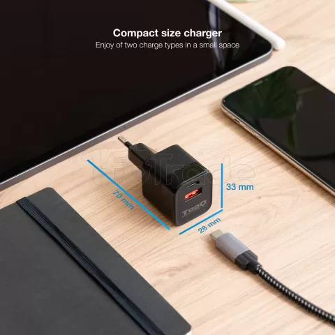 Photo de Chargeur secteur TooQ 1x port USB-A + 1x port USB-C 20W (Noir)