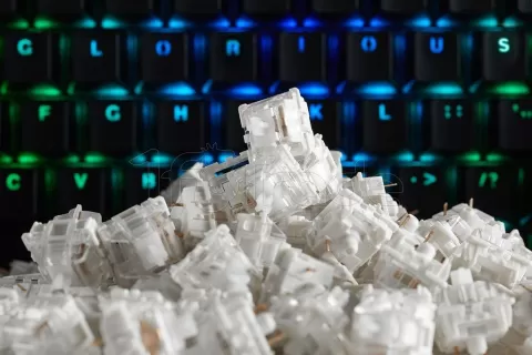 Photo de Jeu de 120 Switchs Gateron Clear pour clavier mécanique Glorious PC Gaming Race