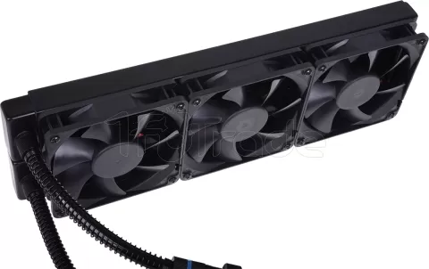 Photo de Kit Watercooling AIO Alphacool Eisbaer LT - 360mm (Noir)