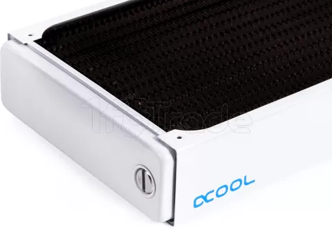 Photo de Radiateur pour Watercooling Alphacool NexXxoS XT45 v2 280mm (Blanc)